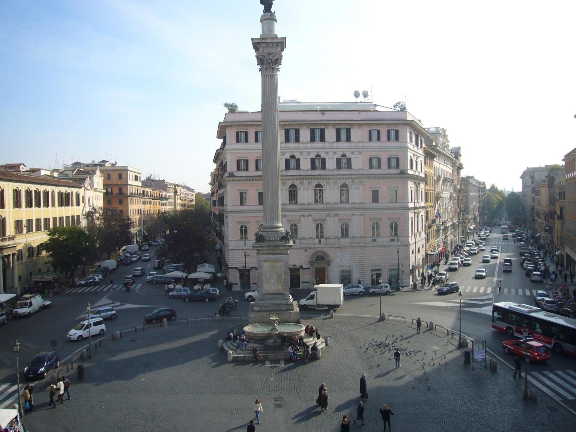 Le Stelle Dell'Esquilino, Rome